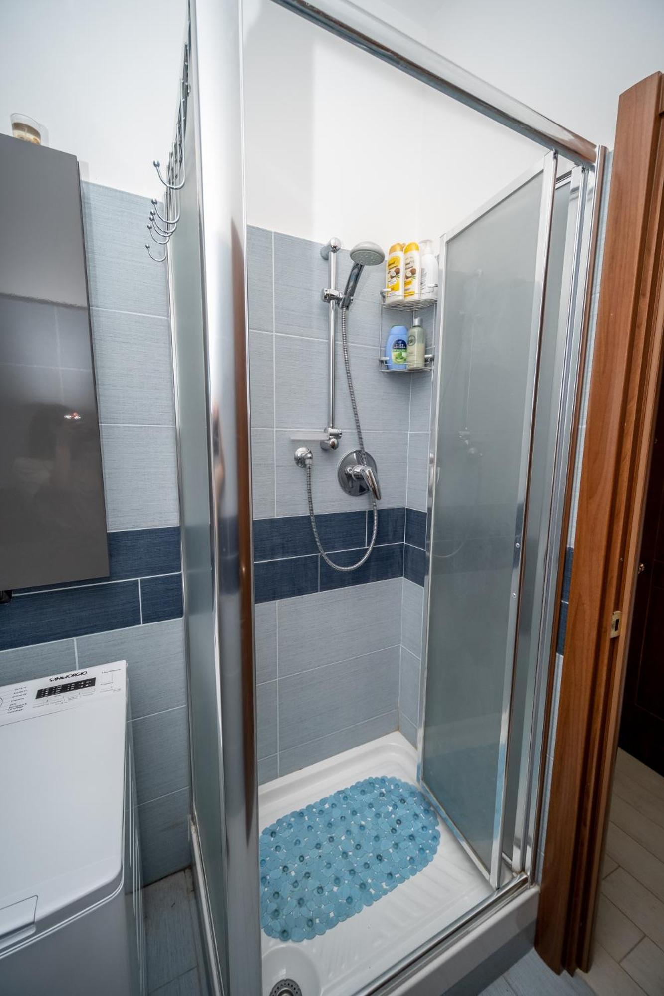 Fiumicino Business&Vacation Apt Wifi المظهر الخارجي الصورة